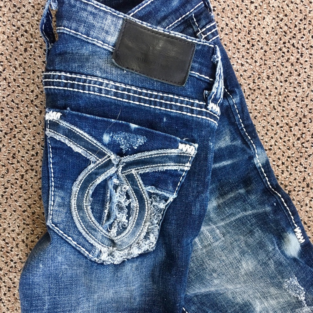Distressed Big Star